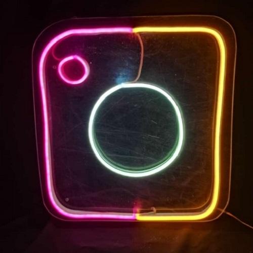 LETRERO NEON INSTAGRAM (LOGO)